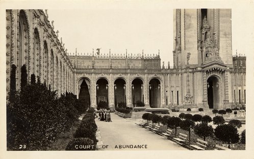 Court of Abundance at the Panama-Pacific International Exposition